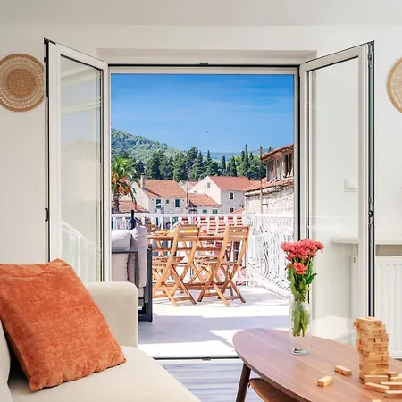Pharos Sunset - Center * Stari Grad (Hvar)