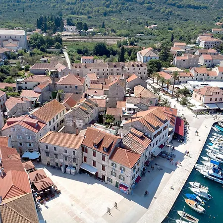 Pharos Sunset - Center * Stari Grad (Hvar)