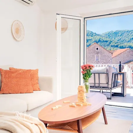 Pharos Sunset - Center Appartement