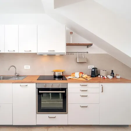 Pharos Sunset - Center Appartement *